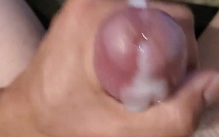 Officialztwink: Young 18 Huge Cumshot