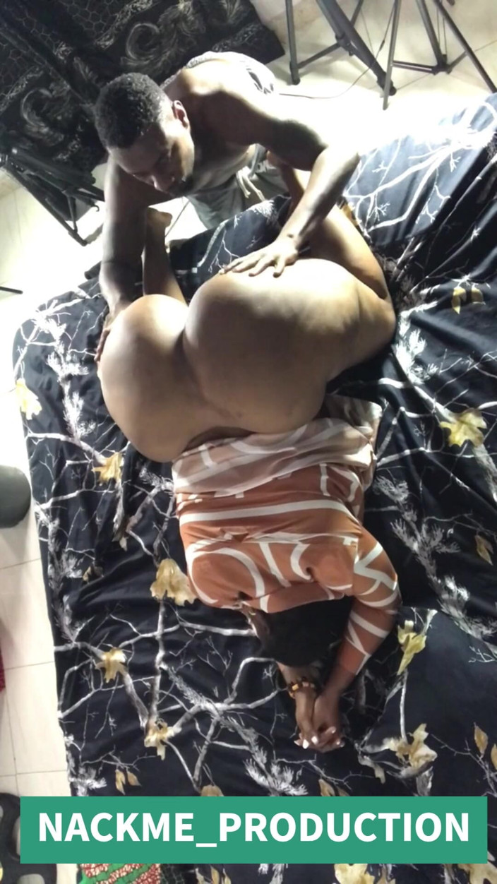 NACKME_PRODUCTION: Mrnackme mi mangia il culo per cena