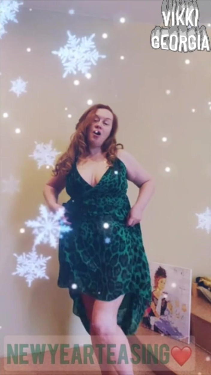 VikkiGeorgia: お正月のビッグガール
