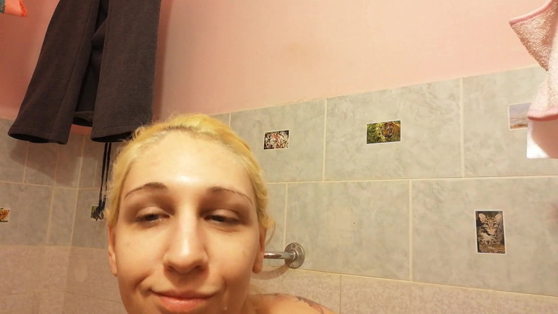 Cuteblonde666: 털이 무성한 겨드랑이 면도
