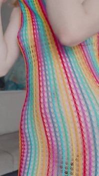 Tatlı kızıl saçlı derinden emiyor uzaylı dildo