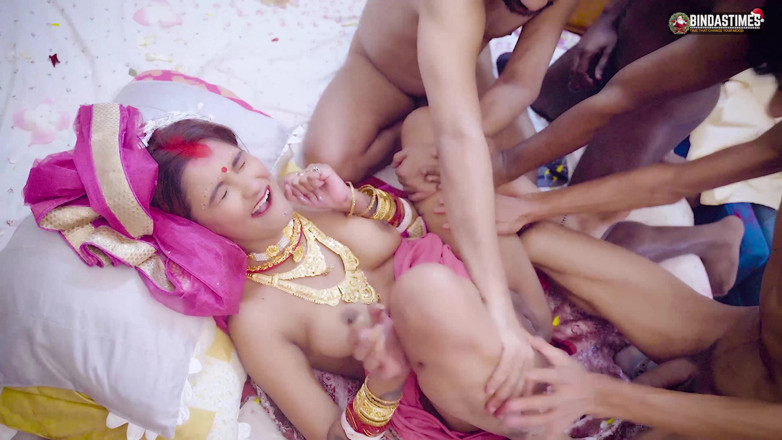 Biind as times: Gangbang Suhagarat Partie 2 - Desi Indian Teen 18+ Wife Very 1st Suhagarat (film Complet)