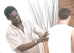 Flaco chico blanco folla polla negra