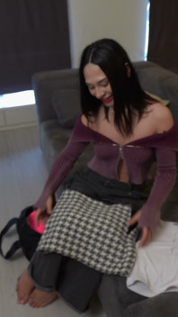 록시 무라이가 그녀의 얼굴에 성관계와 정액을 당하다
