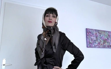 Lady Victoria Valente: 2 Elegant Silk Headscarves Worn with and Without Glasses
