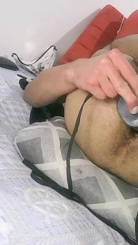Main dubur panjang dengan dildo hitam besar saya