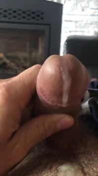 Onverwachte cumshot! te veel geil!!