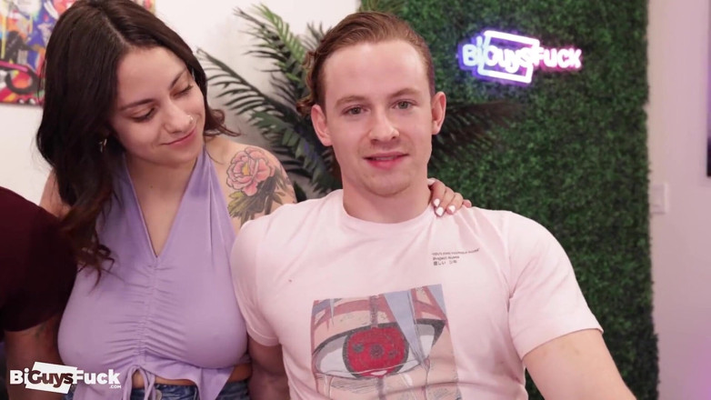 Bi Guys Fuck: 2026 Größtes Bi-sex-Video im internet!