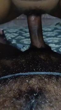 ガールフレンドのきつい膣ホット動画