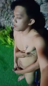 Fleshlab twinks: гаряча піной твінк отримує свій перший мінет