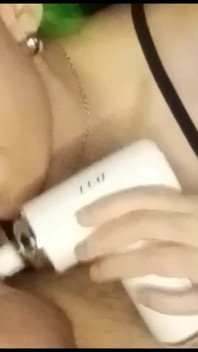 Caliente Madura Chupando Tragando Leche Y Masajedor
