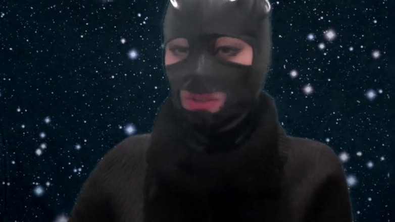 Goddess Misha Goldy: Smoking and teasing you in a latex mask