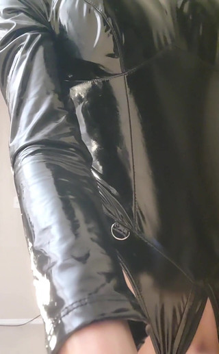 Mistress Mel: Latex se cítí dobře