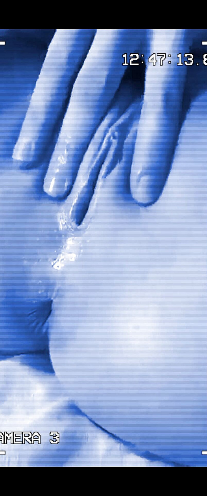 Bricicristal: Dotýkám se sama sebe, dokud nepřijdu dobře zbohatlý