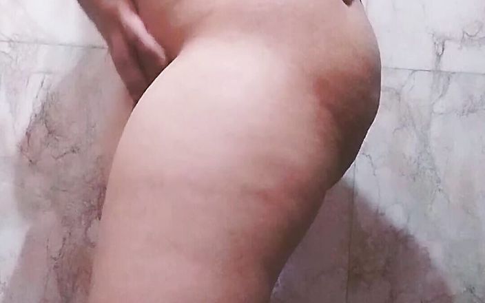 Riyathakur: Amigos disfrutaron del sexo con la cuñada del culo grande...