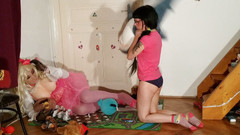 Beth Kinky: Lilly Kinky dělá tantrum pro candy