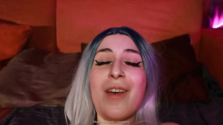 Irogenia: Una Egirl Carina Viene Scopata E Spruzzata in Faccia