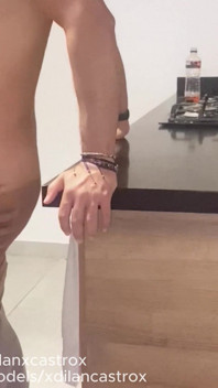 Hetero Casado Baki, Kalin Çilpaq Penisiyle Siki anüsümü açiyor Ve Beni Spermle Dolduruyor