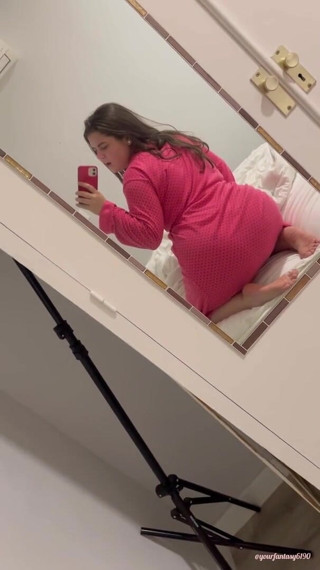 Your fantasy studio: Your girlfriend sends you some farts