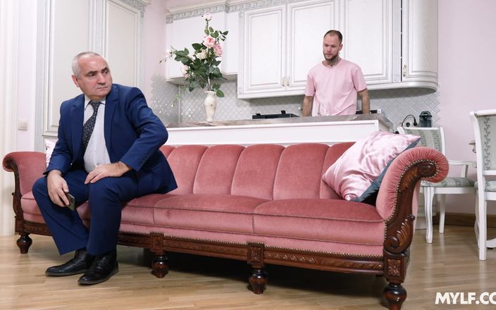 Mylf Official: De-a v-ați ascunselea, futai și căutați - exclusiv pe Faphouse