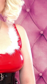 Pizza sürtük: edepsizce konuşan kadın dom takma yarak videosu. Çoraplı seksi orta yaşlı seksi kadın. Ateşli Arya.
