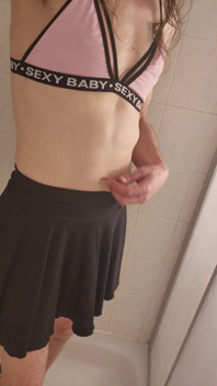 Shaved Sissydick