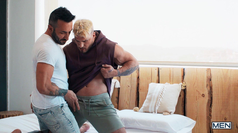 Men network: William &amp; Johnny