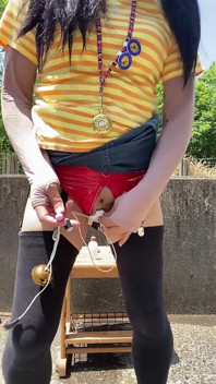 No. 228 Peeing in Split-crotch Shorts
