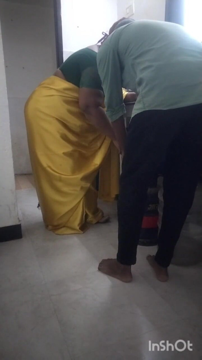 Benita sweety: Cylinder Delivery Boy with My Stepmommy