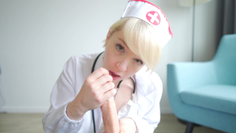 Jolie Lyon: Hemşirenin sperme ihtiyacı var