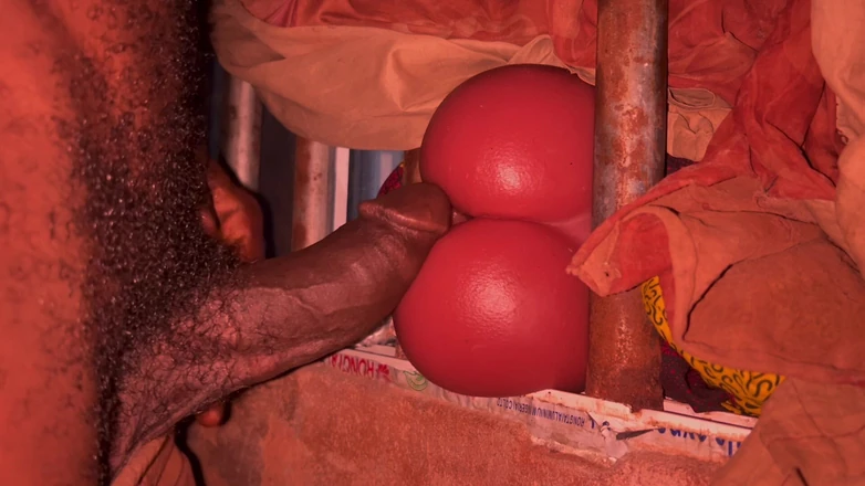 Bangcum8: Большая задница вибрирует весь хуй, чтобы кончить муженька