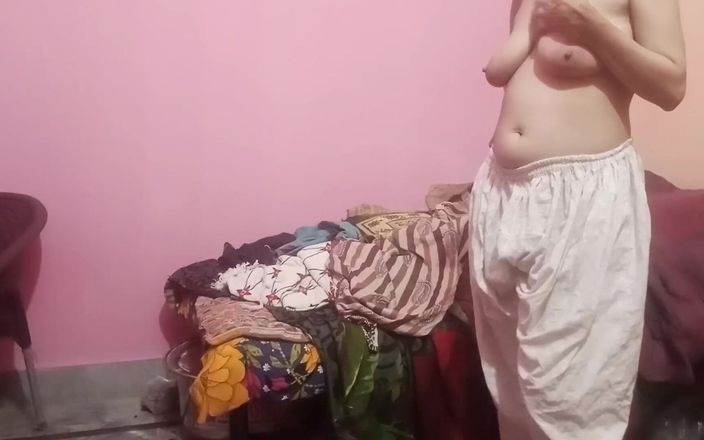 SHAKRATASNEEM: Üvey anne ile evde çok ateşli ve çok güzel vücut