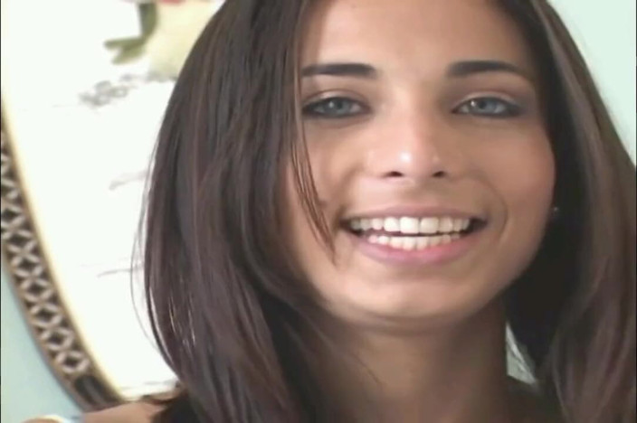Chica Suicida DVD: Tiffany Taylor has a twat that is built for stuffing!