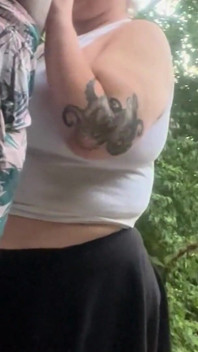 Dare al grande corpo pawg ciò che vuole