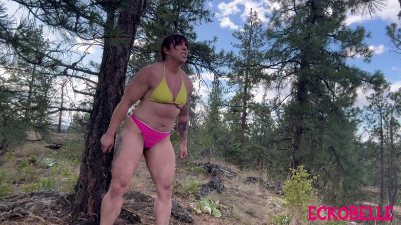 Ecko Belle: Muscle Mommy Wilderness Wedgie