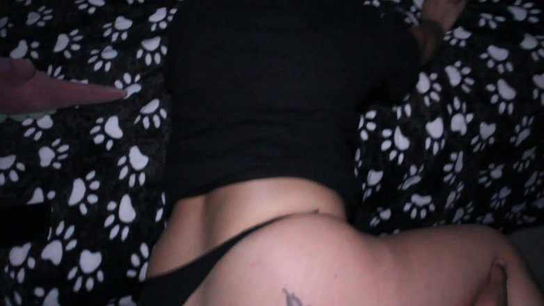 Kevin's Life: Jdu do pokoje své nevlastní sestry a naplním její kundičku...