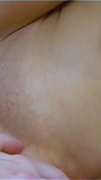 침대에서 Terry에게 따먹히는 거유 스페인 포르노 스타 Gigi Love