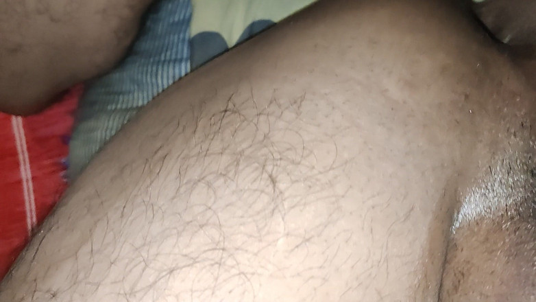 Small dick lover: Aku dientot habis-habisan sama temanku yang berusia 41 tahun