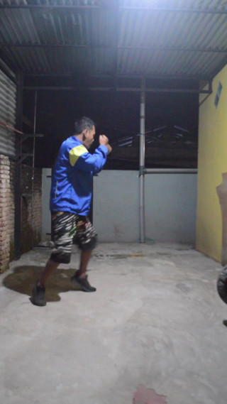oeoe19: Its Me
