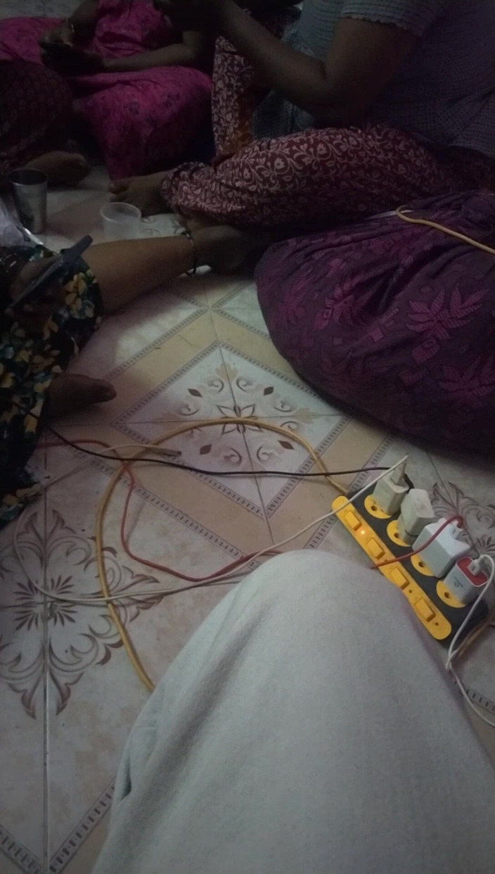 Tamil lesbian: Сексуальні брудні розмови про зйомки