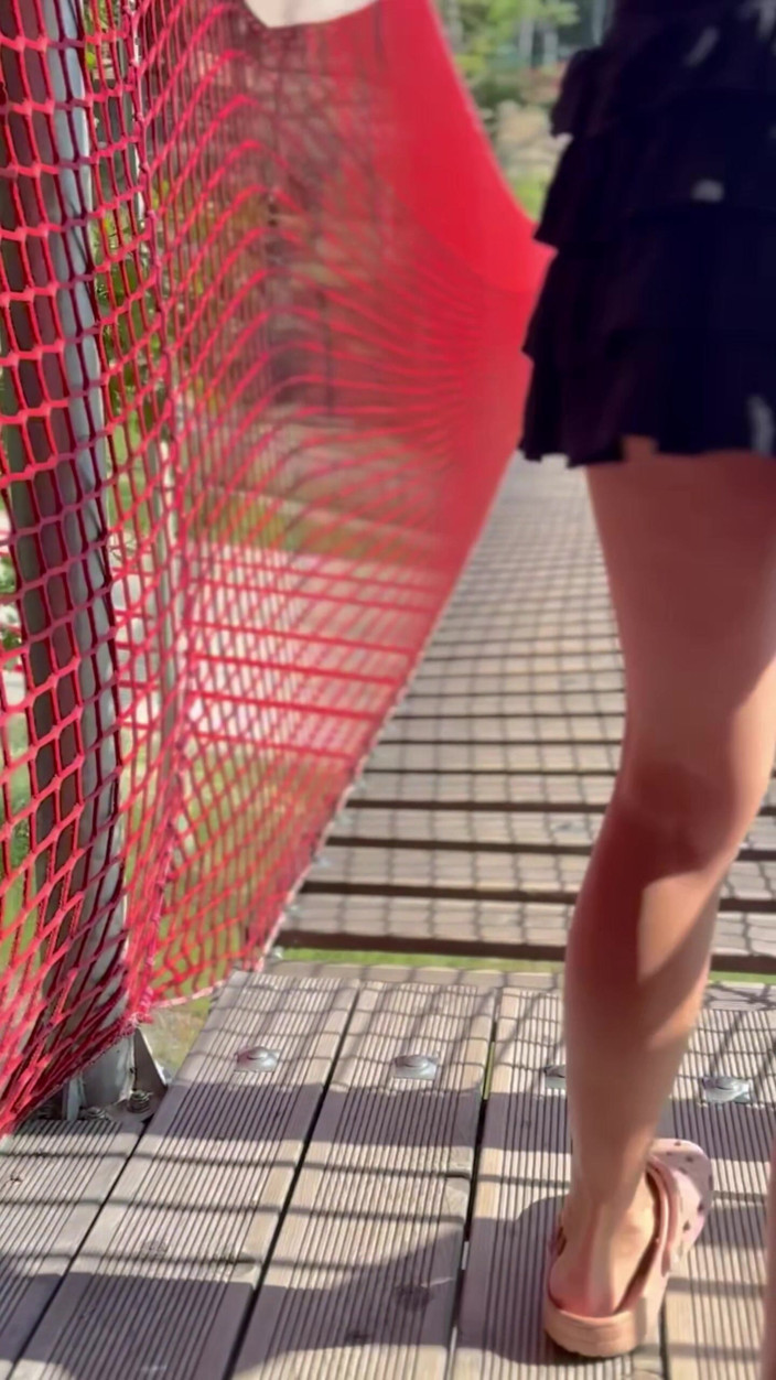 Sonya Pretty: Naakt tijdens een wandeling