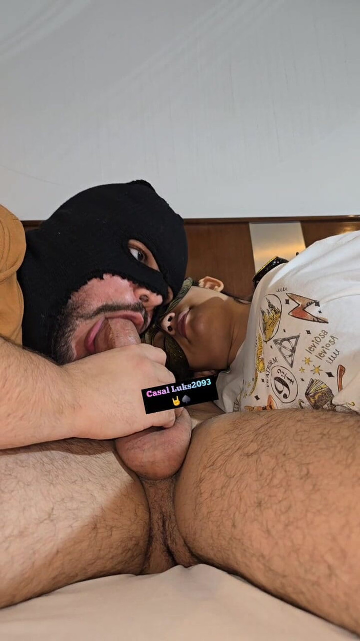 Luks2093: 寝取られからの助けが大好きな、大きくてセクシーなペニスを持つ新しい友達。