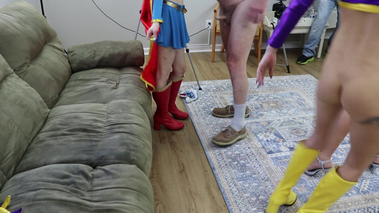 Azure Sky Films: SGBG2-1) Batgirl (Monica Sexxxton) and Supergirl (Karlee Paige) in a fuck and...