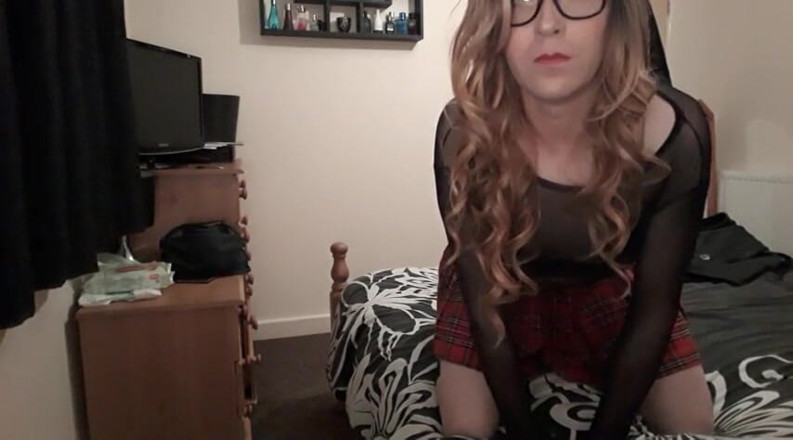 The Midnight Minx: Themidnightminx tartan skirt cock tease