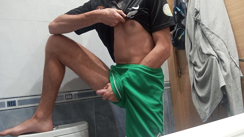 Elvissc: Můj přítel mě požádal, abych udělala vrtulník s mým velkým...