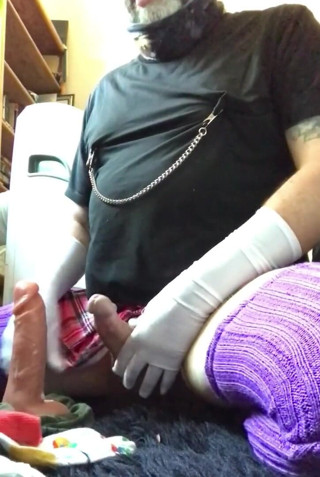 Kinky horny gay bois: Nadržená sissy boi stříká dvakrát tak sexy
