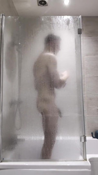 Schau zu, wie ich unter der dusche
