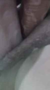 Sexy filipínská milf mokrá a nadržená
