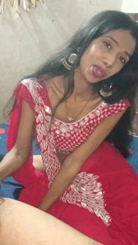 Bhabhi-ji Getting Fucked in Her New Saree