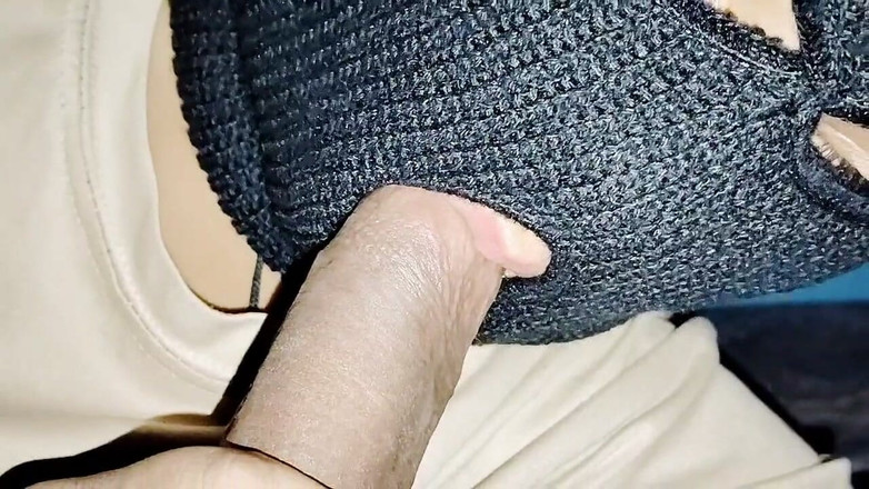 Tag lover: Uzun bir aradan sonra emmeye geldi